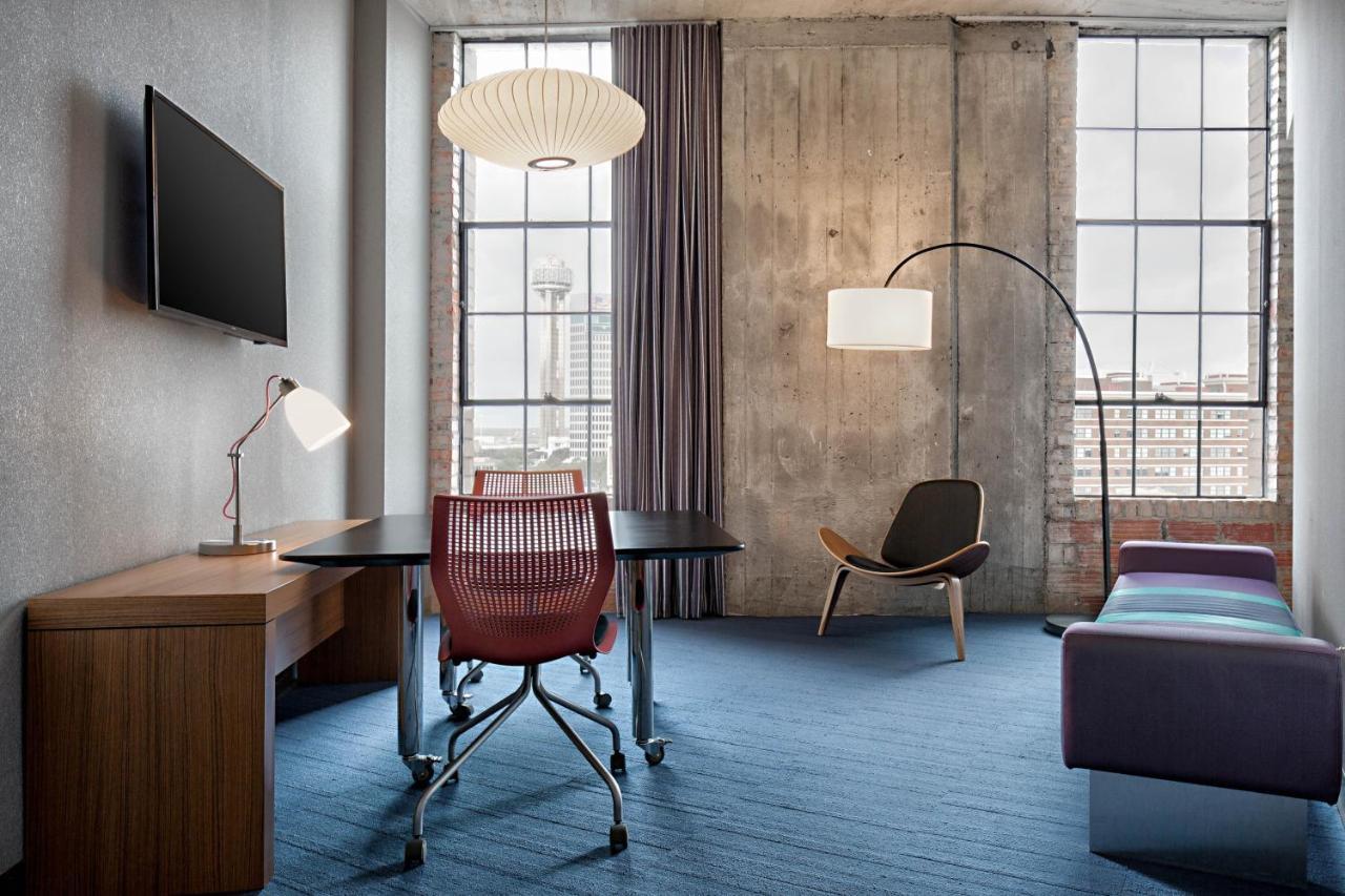 Aloft Dallas Downtown Εξωτερικό φωτογραφία